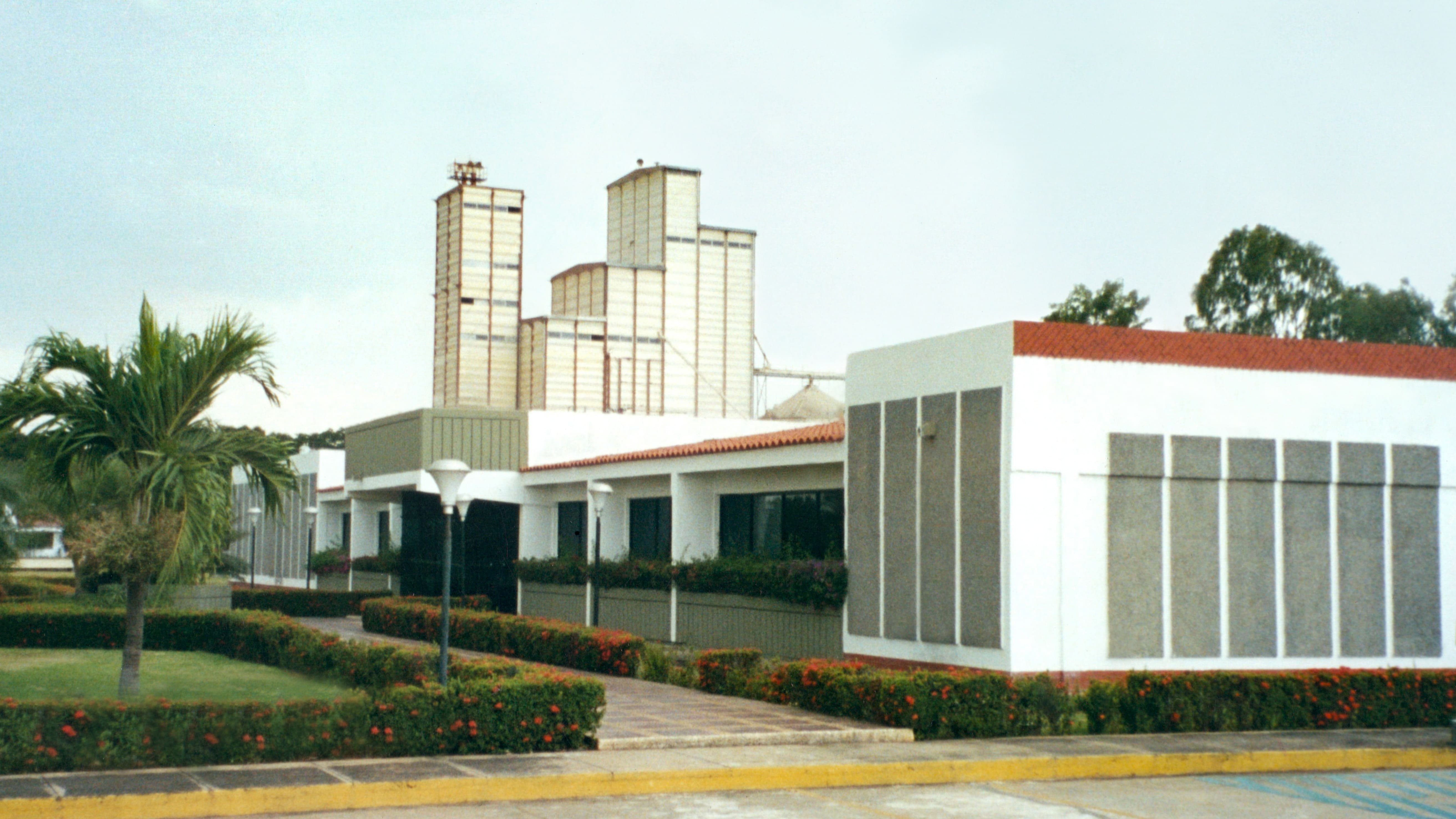 Historia y Evolución de Agropecuaria Nivar, C.A.